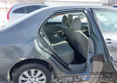 2012 Toyota Corolla Le z USA, uszkodzony, nr VIN 2T1BU4EE5CC841573